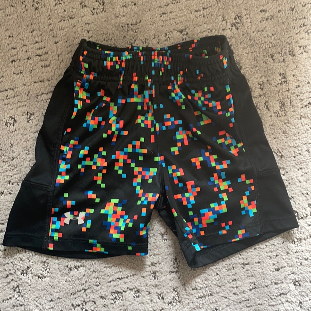 Under Armour Shorts 2T